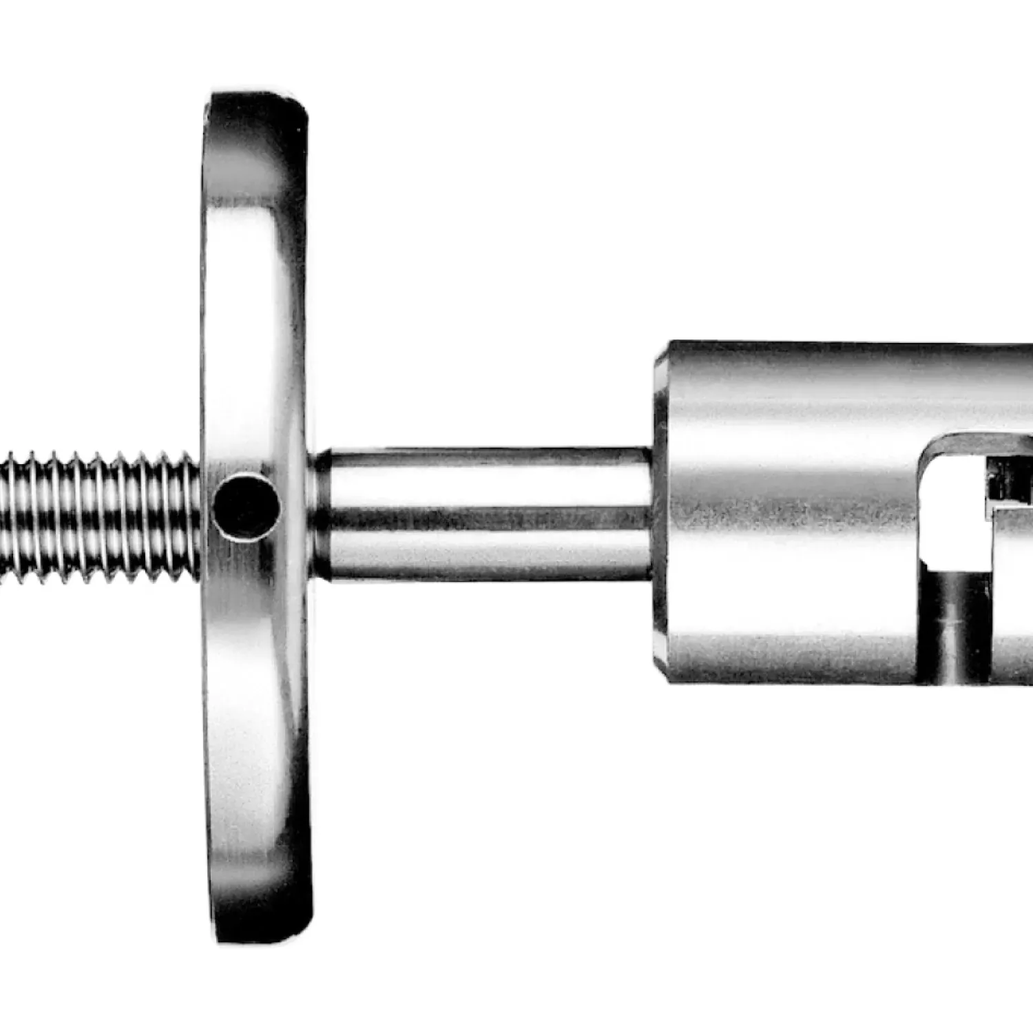 Cross clamp with support disc
