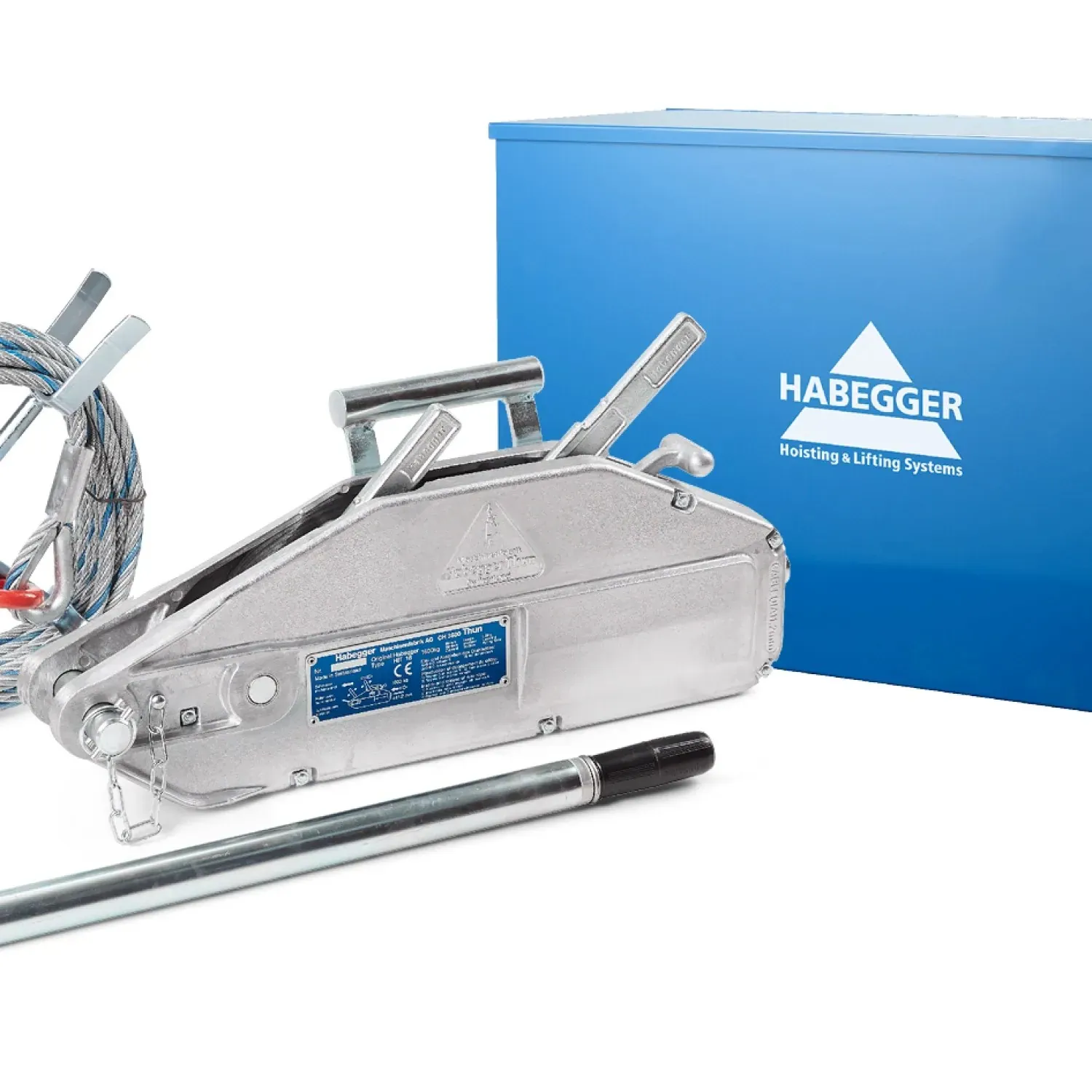 Habegger HIT-16 manual rope hoist with lever tube, rope and a storage box