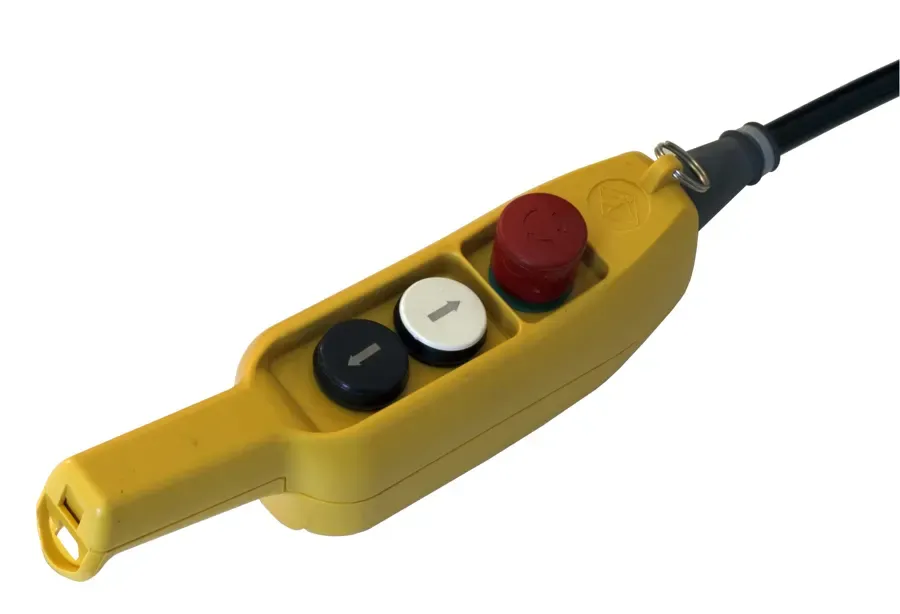 Plugable pendant control