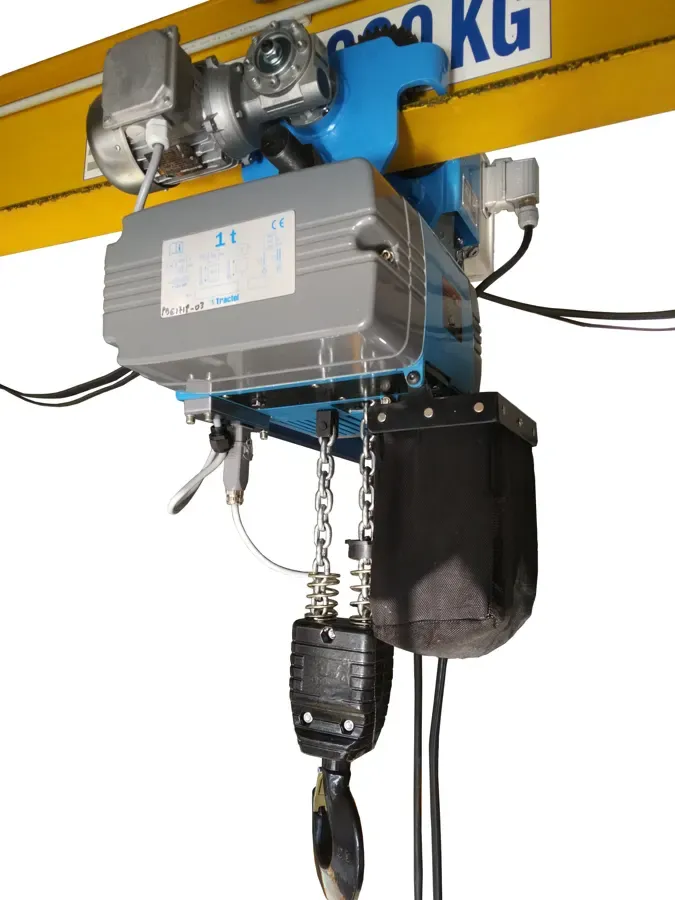 Volt Trac electric chain hoist